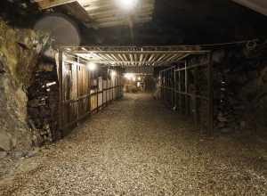 釜石鉱山に関わる文化財デジタルアーカイブの構築